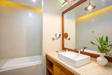 ホテル Cambana La Riviere Boutique