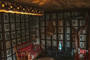 בית מלון כפרי Moromu Dag Evleri