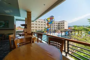 Pension Reddoorz Resort Premium @ Sangkan Hurip Kuningan