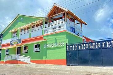 هتل Auberge Du Nord