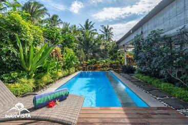 Pansiyon Rumah Taman Kutuh