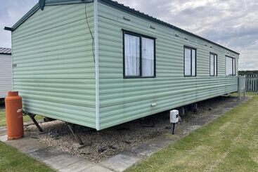 Peaceful Millfield Caravan Park Skegness 4 Bed