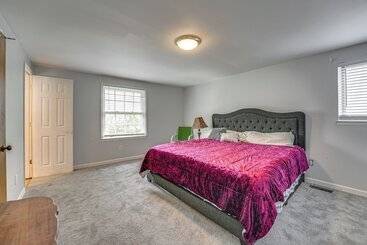 بيت ريفى Spacious Southfield Home W/ Patio & Yard!