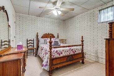 بيت ريفى Peaceful Harrison Home W/ Porch & Grill!