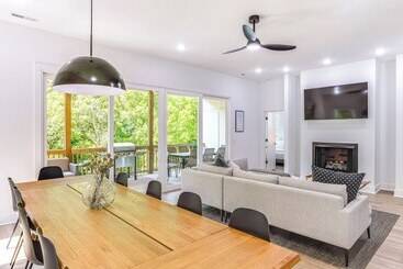 بيت ريفى Sleek Tennessee Retreat: 2 Mi To Center Hill Lake!