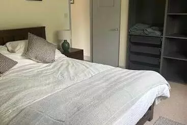 Countryside Cozy Cottage In Sherborne