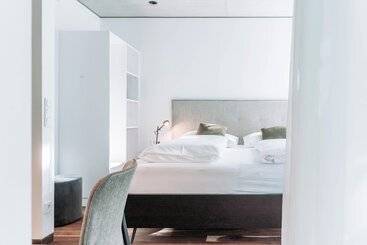 هتل Blackhome City South Innsbruck