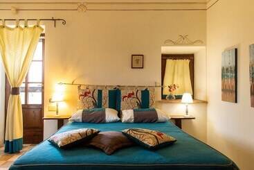 فندق ريفى Agriturismo Podere Pescara