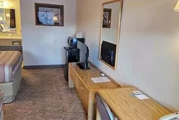 Yellowstone River Motel