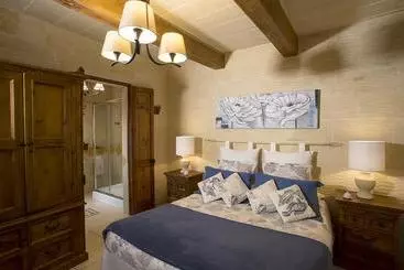 Betty Cake B&b