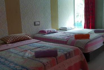 Tioman Santai Resort