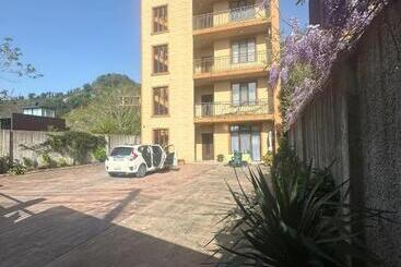 アパートホテル Luso