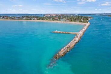 ホテル Oceanfront Inn, Standard, King Bed, Inlet View #15