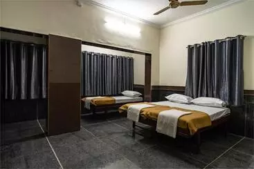 Hotell Rajgaurav Lodging