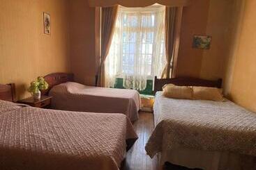 پانسیون Hostal Valparaíso