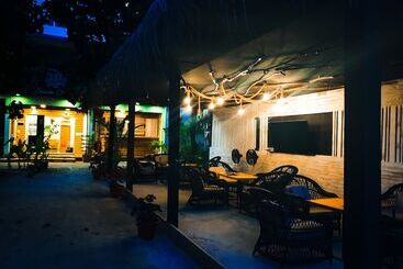 ペンション Seven Corals