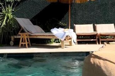 住宿加早餐  Le Numéro 10