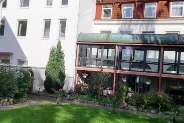 See Schlosshotel Am Kellersee