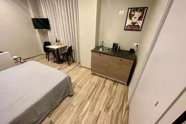 تختخواب و صبحانه Qualora Room & Suite