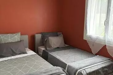 ペンション La Maison D Hôtes La Puyerre