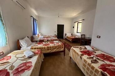 Pension (Hôtel basse catégorie) Prek Bjeshka Guesthouse