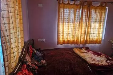 Majatalo Samarth Villa