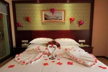 Vienna Hotel Hengyang Zhengxiang District Nanhua University