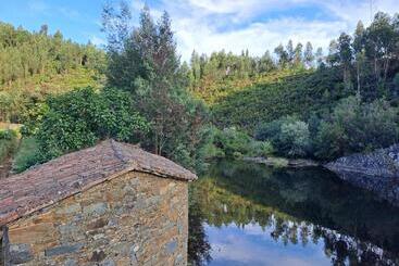 تختخواب و صبحانه Vista Castelo