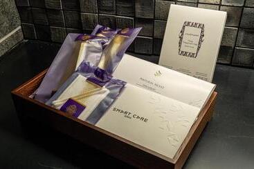 هتل 京都の宿 ぎをんの月