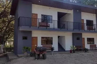هتل کپسول Nosara Magazine Hostal