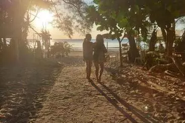 ホテル Longbeach Kohphayam