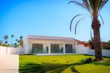 Pensão Palm Beach Resort