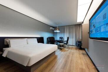 Hanting Hotel Huanggang Huangmei County