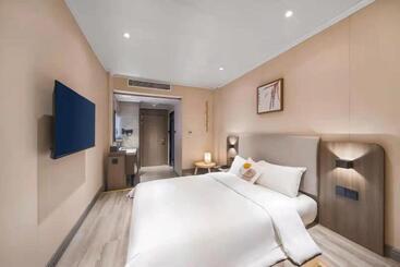 Hanting Hotel Nanjing Shangyuanmen Metro Station