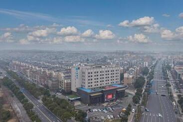 Hanting Hotel Yixing Sports Center