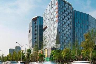 Vienna Hotel Chengdu Chadianzi Toursim Center