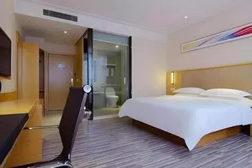 Hotelli City Comfort Inn Tongren High Speed Railway Station