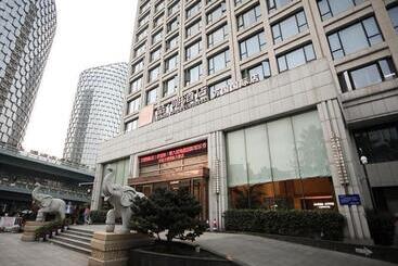 Hotel James Joyce Coffetel Nanchang Railway Station Wanguo International
