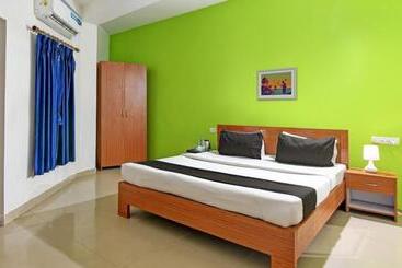 Hotell Elite Stay Near Baramunda Bus Stand Couple Friendly Best Seller By Mor Services
