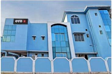 Hotel Elite Stay Near Baramunda Bus Stand Couple Friendly Best Seller By Mor Services