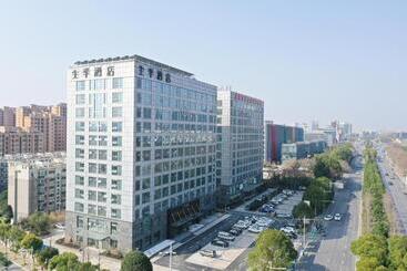 Ji Hotel Nanjing Ruanjian Avenue Metro Station