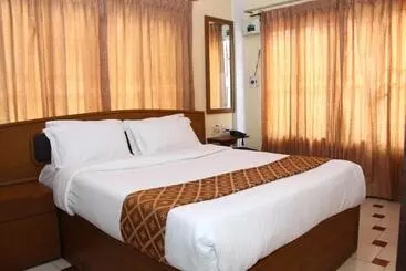 Hotel Gokulam Reosrts