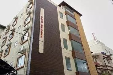 Fabhotel Green Wood 5