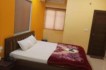 Hotel Diamond Vihar, Rajgir