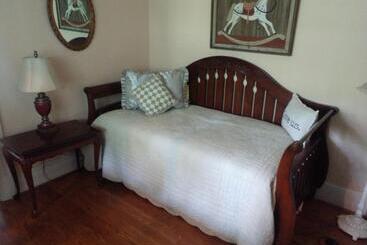 Nocleg ze śniadaniem Virginia Cliffe Inn