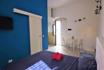 Aamiaismajoitus (B&B) Calanco Blanco