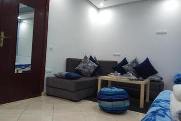 Bed and Breakfast Studios Taha