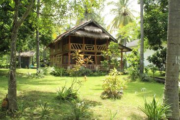 בית מלון כפרי Gondang Beach