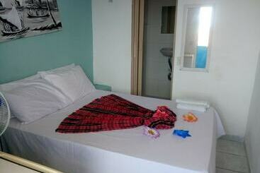 Hostel E Pousada Vila De Porto