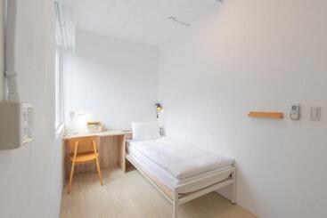 Owlstay Flip Flop Hostel Garden